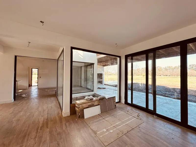 Casa en venta · General Rodriguez, GBA Oeste, Provincia de Buenos Aires Casa en venta · General Rodriguez, GBA Oeste, Provincia de Buenos Aires
