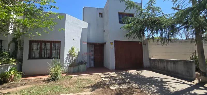 Casa en venta · Jardin Claret, Córdoba Capital, Córdoba Casa en venta · Jardin Claret, Córdoba Capital, Córdoba