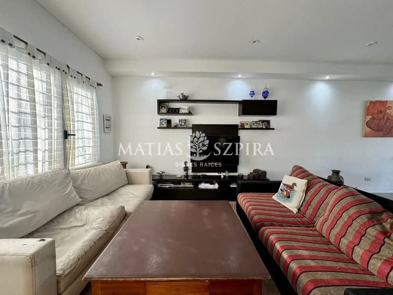 Casa en venta · Francisco Alvarez, Moreno, GBA Oeste, Provincia de Buenos Aires Casa en venta · Francisco Alvarez, Moreno, GBA Oeste, Provincia de Buenos Aires