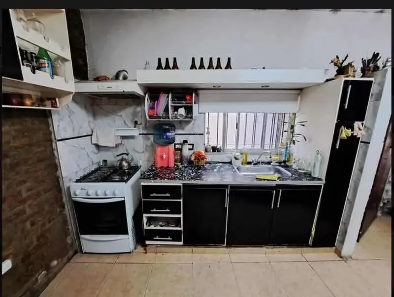 Casa en venta · Villa Luzuriaga, La Matanza, GBA Oeste, Provincia de Buenos Aires Casa en venta · Villa Luzuriaga, La Matanza, GBA Oeste, Provincia de Buenos Aires