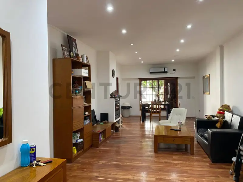 Casa en venta · Lanús, Lanús, GBA Sur, Provincia de Buenos Aires Casa en venta · Lanús, Lanús, GBA Sur, Provincia de Buenos Aires