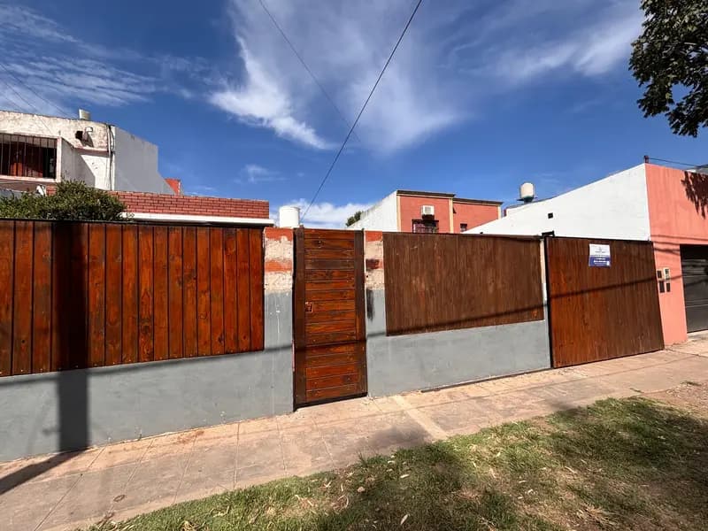 Casa en venta · San Miguel, GBA Norte, Provincia de Buenos Aires Casa en venta · San Miguel, GBA Norte, Provincia de Buenos Aires