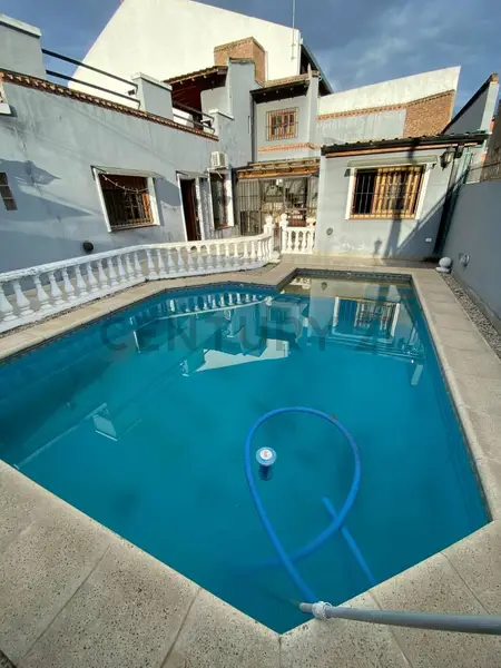 Casa en venta · Alejandro Korn, San Vicente, GBA Sur, Provincia de Buenos Aires Casa en venta · Alejandro Korn, San Vicente, GBA Sur, Provincia de Buenos Aires