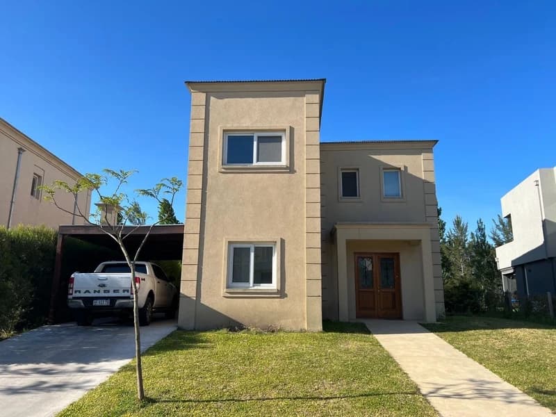 Casa en venta · Los Castaños, Nordelta, Tigre, GBA Norte, Provincia de Buenos Aires Casa en venta · Los Castaños, Nordelta, Tigre, GBA Norte, Provincia de Buenos Aires