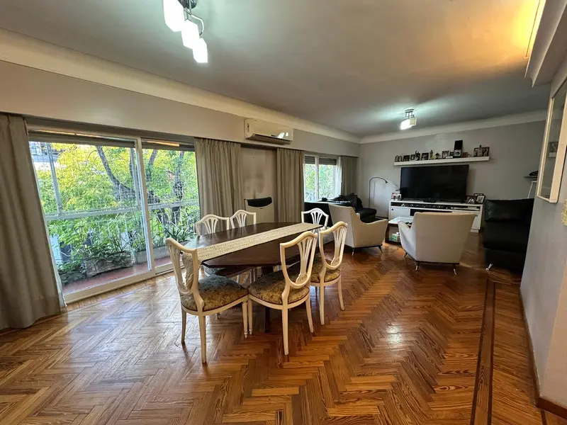 Casa en venta · Colegiales, CABA Casa en venta · Colegiales, CABA