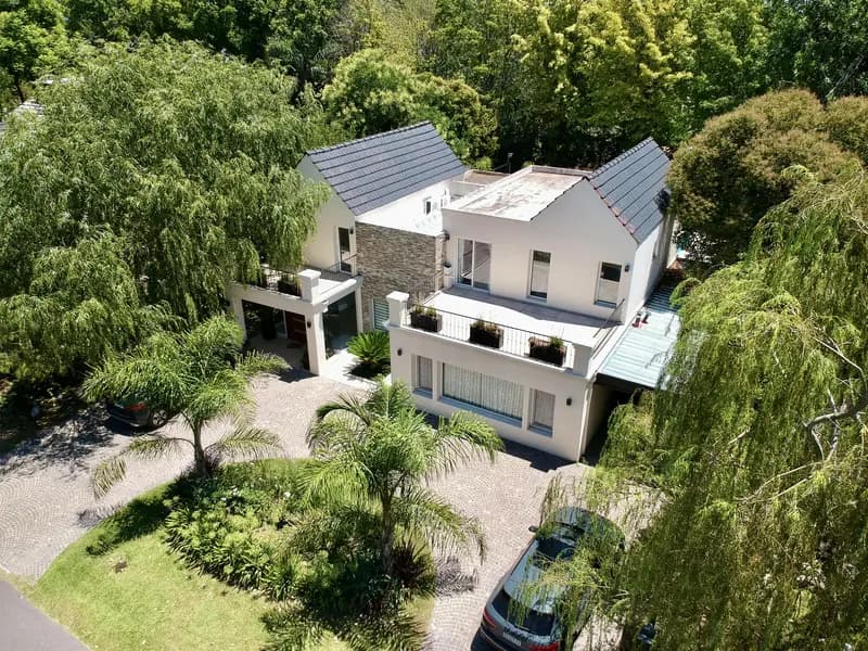 Casa en venta · Pilar del Lago Country Club, Pilar, GBA Norte, Provincia de Buenos Aires Casa en venta · Pilar del Lago Country Club, Pilar, GBA Norte, Provincia de Buenos Aires