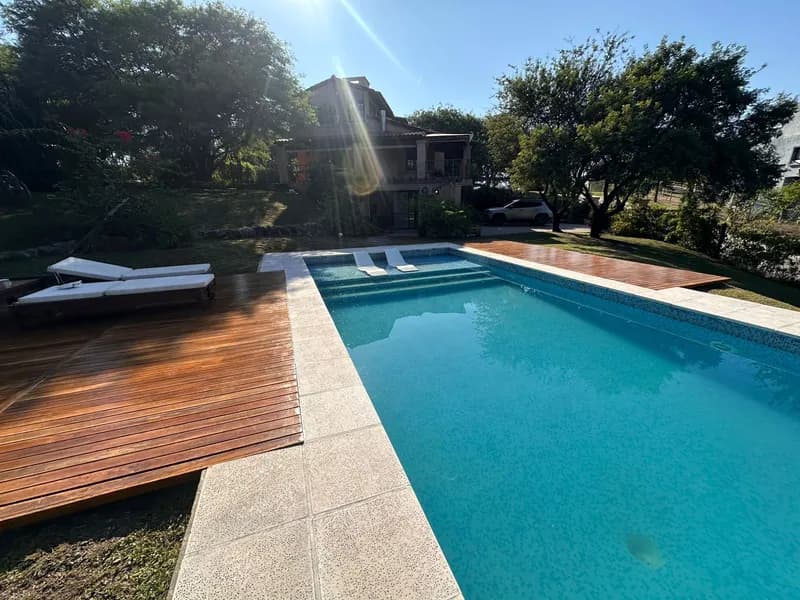 Casa en venta · Mendiolaza, Colon, Córdoba Casa en venta · Mendiolaza, Colon, Córdoba