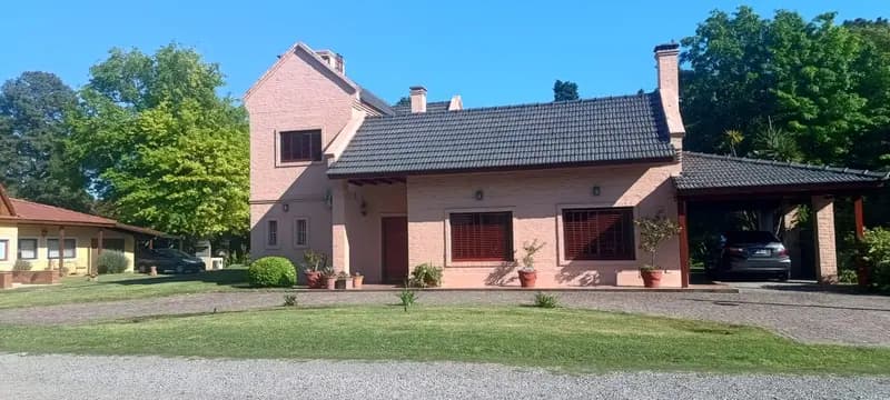 Casa en venta · El Jaguel Country Club, Pilar, GBA Norte, Provincia de Buenos Aires Casa en venta · El Jaguel Country Club, Pilar, GBA Norte, Provincia de Buenos Aires
