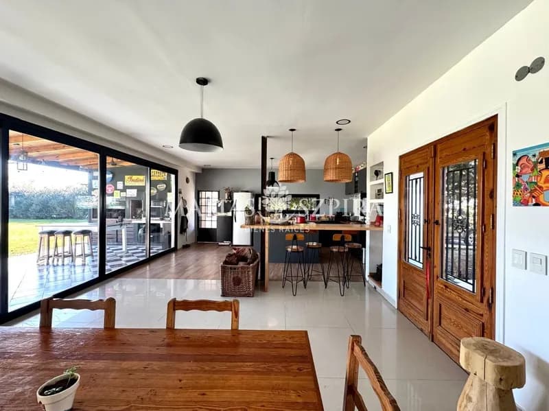 Casa en venta · Comarcas de Luján San Roque, Luján, GBA Oeste, Provincia de Buenos Aires Casa en venta · Comarcas de Luján San Roque, Luján, GBA Oeste, Provincia de Buenos Aires