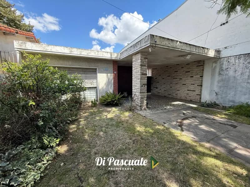 Casa en venta · Moreno, GBA Oeste, Provincia de Buenos Aires Casa en venta · Moreno, GBA Oeste, Provincia de Buenos Aires