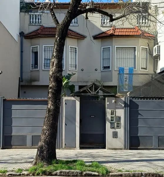 Casa en venta · Parque Chacabuco, CABA Casa en venta · Parque Chacabuco, CABA