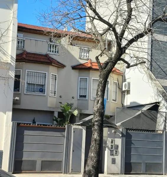 Casa en venta · Parque Chacabuco, CABA Casa en venta · Parque Chacabuco, CABA