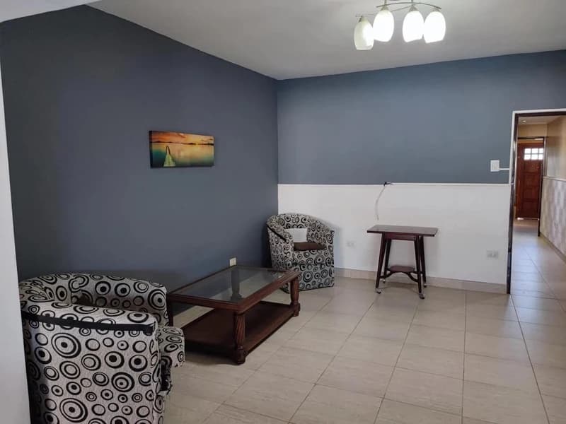 Casa en venta · Avellaneda, GBA Sur, Provincia de Buenos Aires Casa en venta · Avellaneda, GBA Sur, Provincia de Buenos Aires