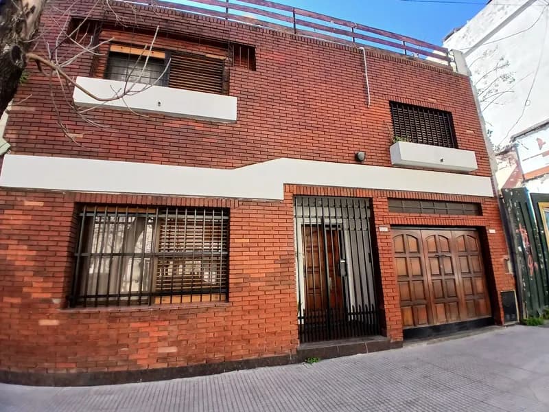 Casa en venta · Caballito, CABA Casa en venta · Caballito, CABA