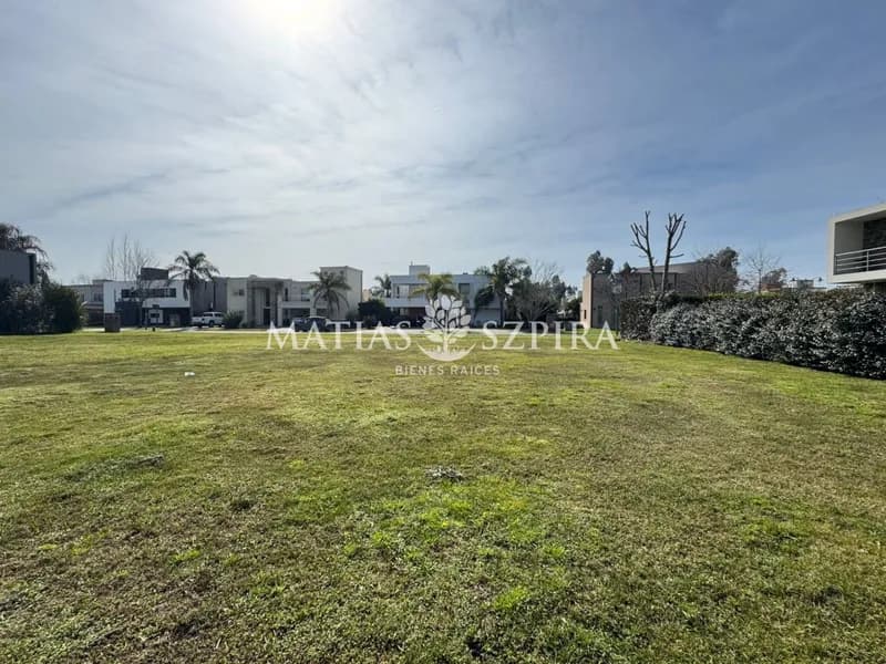 Terreno en venta · Weston, Moreno, GBA Oeste, Provincia de Buenos Aires Terreno en venta · Weston, Moreno, GBA Oeste, Provincia de Buenos Aires