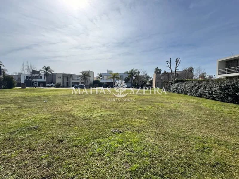 Terreno en venta · Weston, Moreno, GBA Oeste, Provincia de Buenos Aires Terreno en venta · Weston, Moreno, GBA Oeste, Provincia de Buenos Aires