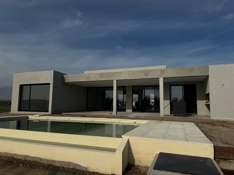 Casa en venta · El Naudir, Escobar, GBA Norte, Provincia de Buenos Aires Casa en venta · El Naudir, Escobar, GBA Norte, Provincia de Buenos Aires