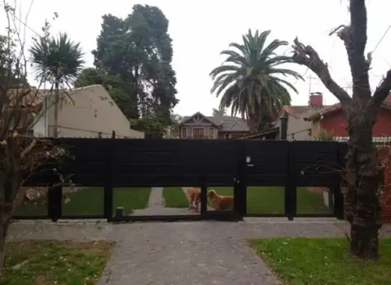 Casa en venta · Ituzaingó Norte, Ituzaingó, GBA Oeste, Provincia de Buenos Aires Casa en venta · Ituzaingó Norte, Ituzaingó, GBA Oeste, Provincia de Buenos Aires
