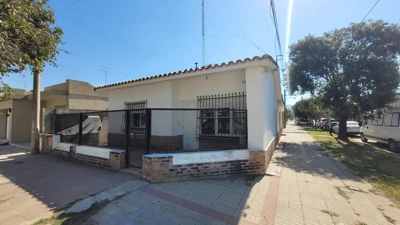 Casa en venta · Oncativo, Río Segundo, Córdoba Casa en venta · Oncativo, Río Segundo, Córdoba