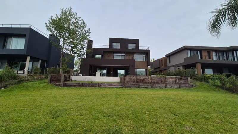 Casa en venta · Nordelta El Yacht, Tigre, GBA Norte, Provincia de Buenos Aires Casa en venta · Nordelta El Yacht, Tigre, GBA Norte, Provincia de Buenos Aires