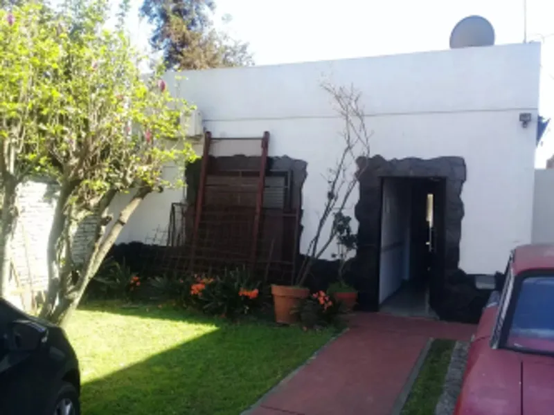 Casa en venta · San Justo, La Matanza, GBA Oeste, Provincia de Buenos Aires Casa en venta · San Justo, La Matanza, GBA Oeste, Provincia de Buenos Aires
