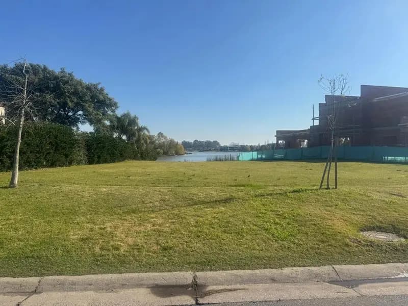 Terreno en venta · San Marco, Villanueva, Tigre, GBA Norte, Provincia de Buenos Aires Terreno en venta · San Marco, Villanueva, Tigre, GBA Norte, Provincia de Buenos Aires
