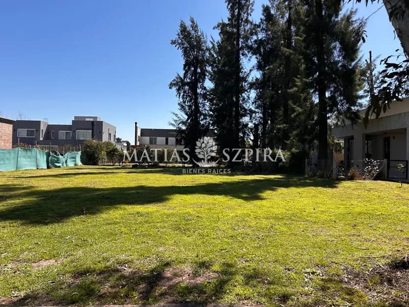 Terreno en venta · Weston, Moreno, GBA Oeste, Provincia de Buenos Aires Terreno en venta · Weston, Moreno, GBA Oeste, Provincia de Buenos Aires