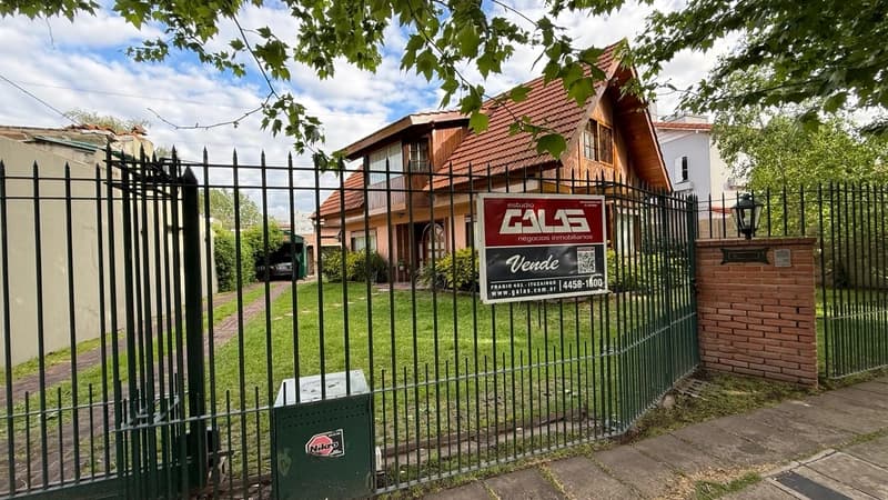 Casa en venta · Ituzaingó Norte, Ituzaingó, GBA Oeste, Provincia de Buenos Aires Casa en venta · Ituzaingó Norte, Ituzaingó, GBA Oeste, Provincia de Buenos Aires