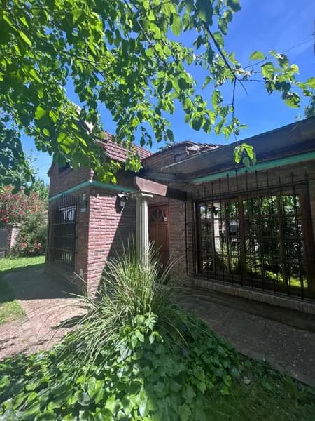 Casa en venta · San Miguel, GBA Norte, Provincia de Buenos Aires Casa en venta · San Miguel, GBA Norte, Provincia de Buenos Aires