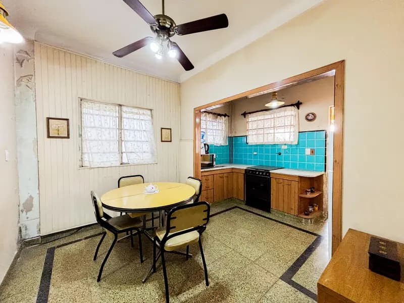 Casa en venta · Villa Sarmiento, Morón, GBA Oeste, Provincia de Buenos Aires Casa en venta · Villa Sarmiento, Morón, GBA Oeste, Provincia de Buenos Aires