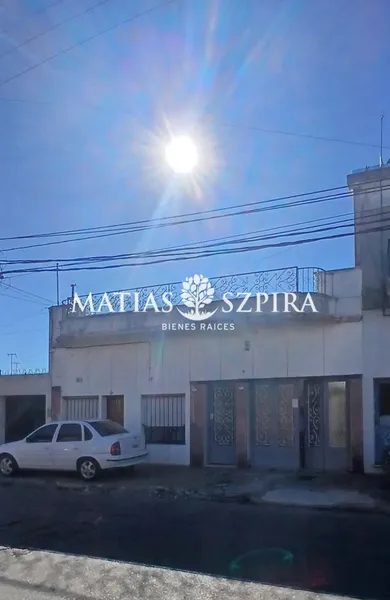 Casa en venta · Lomas del Mirador, La Matanza, GBA Oeste, Provincia de Buenos Aires Casa en venta · Lomas del Mirador, La Matanza, GBA Oeste, Provincia de Buenos Aires
