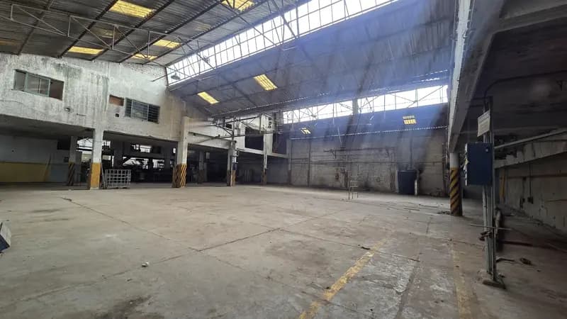 Depósito en alquiler · Quilmes, GBA Sur, Provincia de Buenos Aires Depósito en alquiler · Quilmes, GBA Sur, Provincia de Buenos Aires
