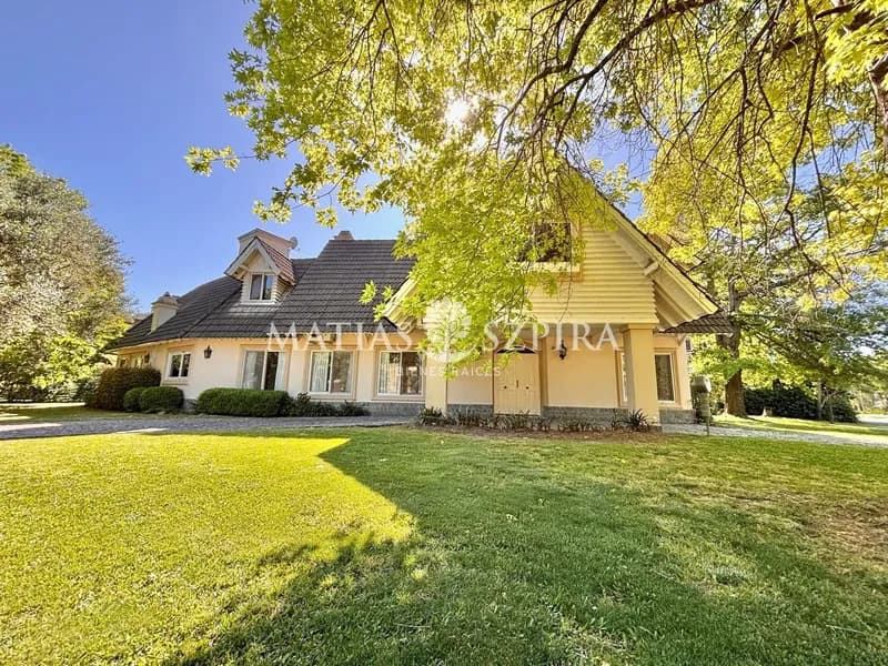 Casa en venta · San Diego, Francisco Alvarez, Moreno, GBA Oeste, Provincia de Buenos Aires Casa en venta · San Diego, Francisco Alvarez, Moreno, GBA Oeste, Provincia de Buenos Aires