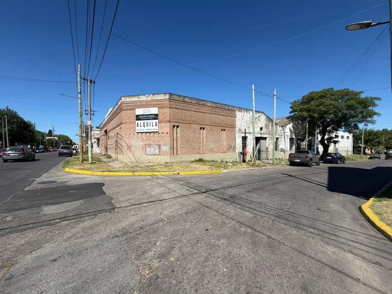 Depósito en alquiler · Quilmes, GBA Sur, Provincia de Buenos Aires Depósito en alquiler · Quilmes, GBA Sur, Provincia de Buenos Aires