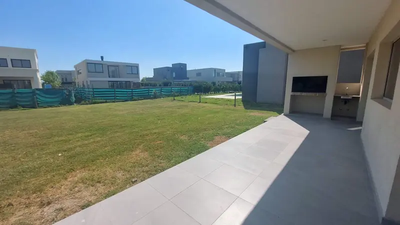 Casa en alquiler · Puertos Araucarias, Escobar, GBA Norte, Provincia de Buenos Aires Casa en alquiler · Puertos Araucarias, Escobar, GBA Norte, Provincia de Buenos Aires