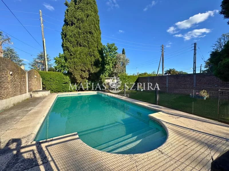 Casa en venta · Francisco Alvarez, Moreno, GBA Oeste, Provincia de Buenos Aires Casa en venta · Francisco Alvarez, Moreno, GBA Oeste, Provincia de Buenos Aires
