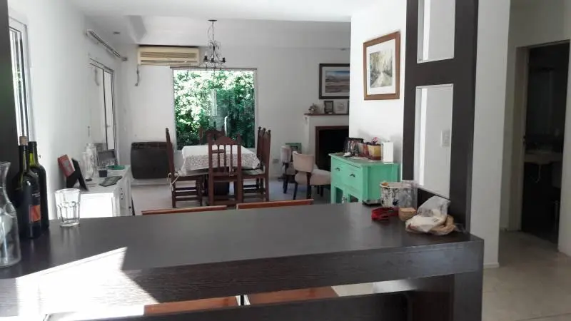 Casa en venta · Santa María de los Olivos, Malvinas Argentinas, GBA Norte, Provincia de Buenos Aires Casa en venta · Santa María de los Olivos, Malvinas Argentinas, GBA Norte, Provincia de Buenos Aires