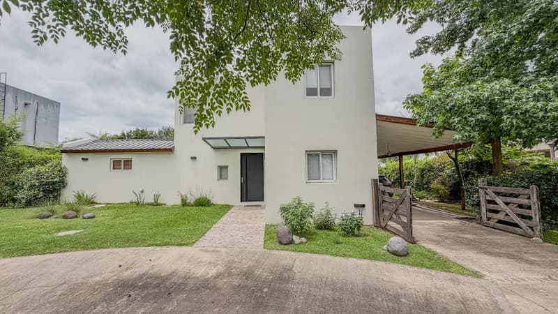 Casa en venta · Altos de Manzanares Country Club, Pilar, GBA Norte, Provincia de Buenos Aires Casa en venta · Altos de Manzanares Country Club, Pilar, GBA Norte, Provincia de Buenos Aires