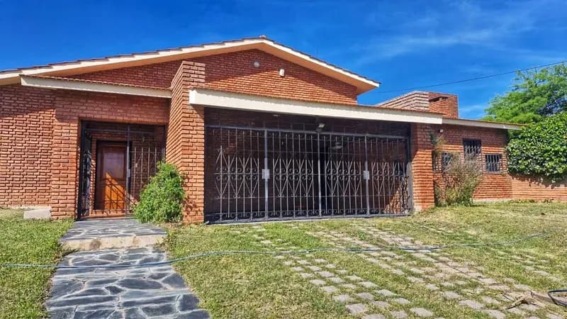 Casa en venta · Arguello, Córdoba Capital, Córdoba Casa en venta · Arguello, Córdoba Capital, Córdoba