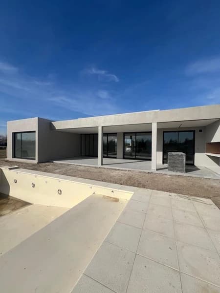 Casa en venta · El Naudir, Escobar, GBA Norte, Provincia de Buenos Aires Casa en venta · El Naudir, Escobar, GBA Norte, Provincia de Buenos Aires