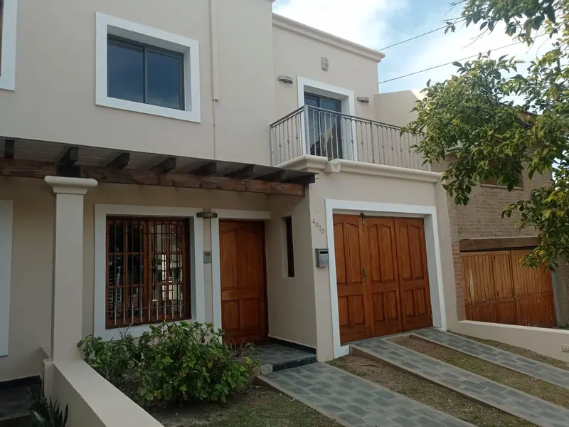 Casa en venta · Urca, Córdoba Capital, Córdoba Casa en venta · Urca, Córdoba Capital, Córdoba