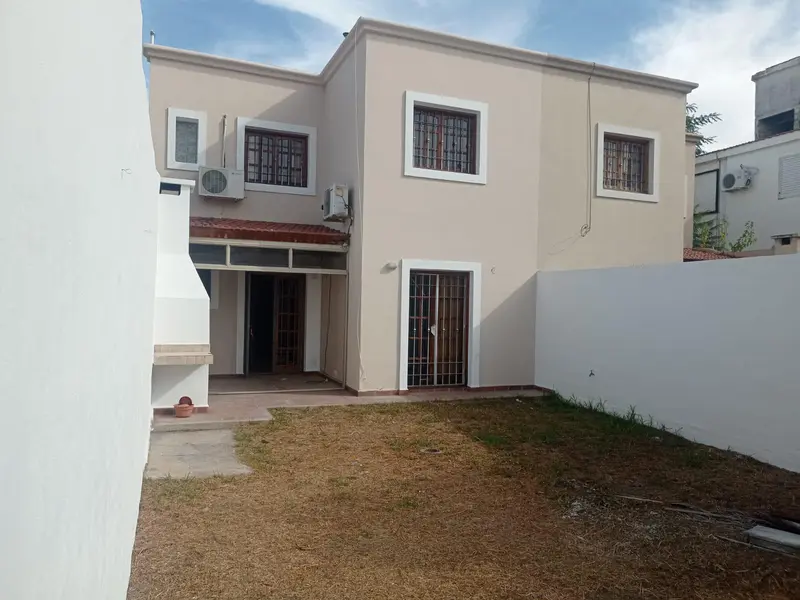 Casa en venta · Urca, Córdoba Capital, Córdoba Casa en venta · Urca, Córdoba Capital, Córdoba