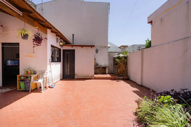Casa en venta · Villa Sarmiento, Morón, GBA Oeste, Provincia de Buenos Aires Casa en venta · Villa Sarmiento, Morón, GBA Oeste, Provincia de Buenos Aires
