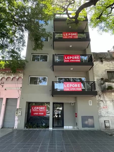 Departamento en venta · Parque Patricios, CABA Departamento en venta · Parque Patricios, CABA