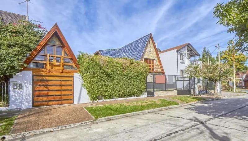 Casa en venta · Ciudad Jardin del Palomar, Tres de Febrero, GBA Oeste, Provincia de Buenos Aires Casa en venta · Ciudad Jardin del Palomar, Tres de Febrero, GBA Oeste, Provincia de Buenos Aires