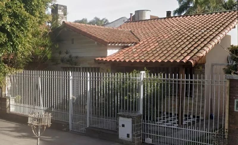 Casa en venta · El Palomar, Morón, GBA Oeste, Provincia de Buenos Aires Casa en venta · El Palomar, Morón, GBA Oeste, Provincia de Buenos Aires