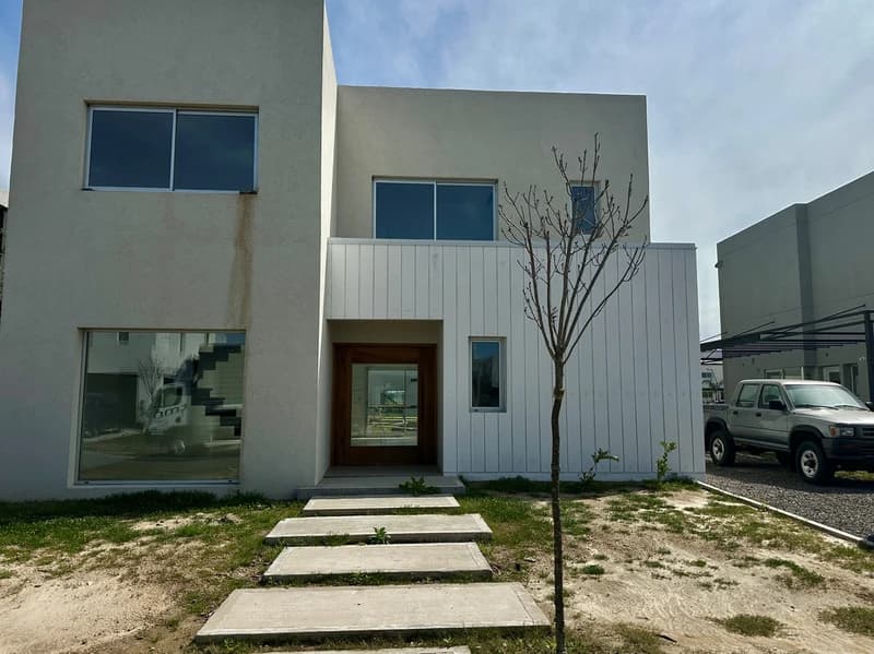 Casa en venta · Carpinchos, Nordelta, Tigre, GBA Norte, Provincia de Buenos Aires Casa en venta · Carpinchos, Nordelta, Tigre, GBA Norte, Provincia de Buenos Aires