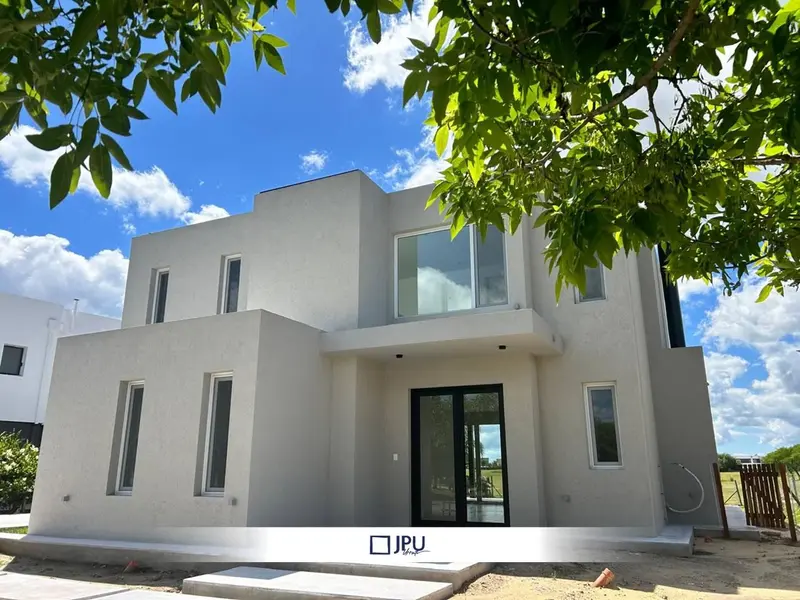 Casa en venta · El Cantón, Escobar, GBA Norte, Provincia de Buenos Aires Casa en venta · El Cantón, Escobar, GBA Norte, Provincia de Buenos Aires