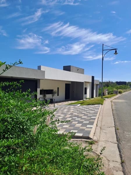 Casa en venta · La Cuesta, La Calera, Colon, Córdoba Casa en venta · La Cuesta, La Calera, Colon, Córdoba