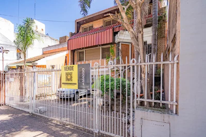 Casa en venta · Ramos Mejia, La Matanza, GBA Oeste, Provincia de Buenos Aires Casa en venta · Ramos Mejia, La Matanza, GBA Oeste, Provincia de Buenos Aires